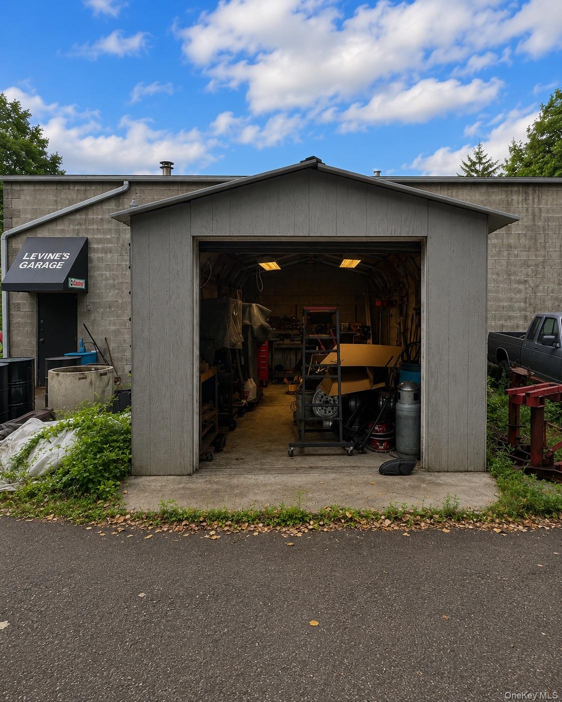 262 Quassaick Avenue Property Photo 13