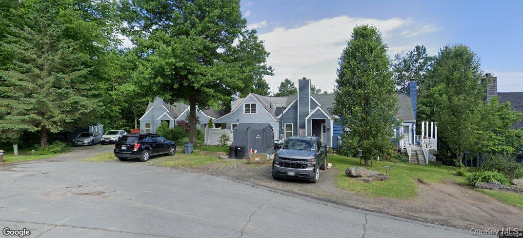 23 Fox Run Property Photo 1