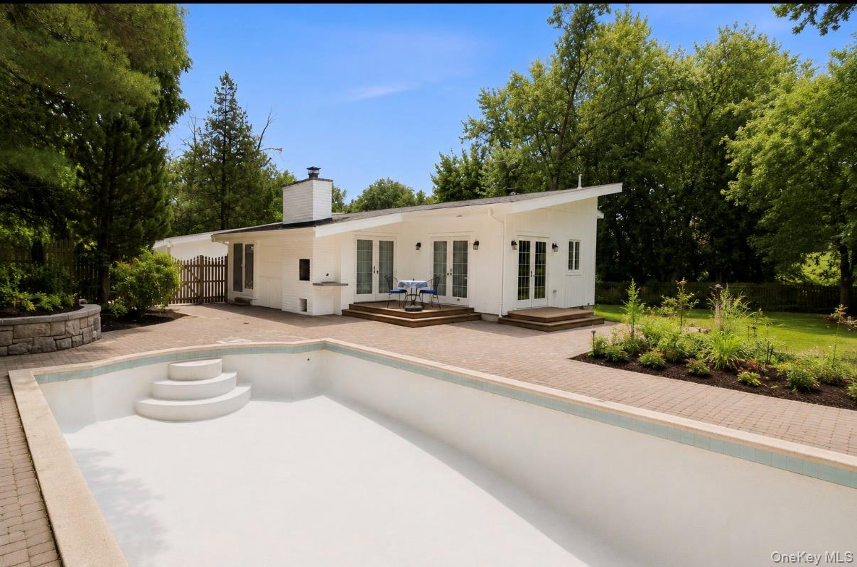 54 Holbrook Road Property Photo 1