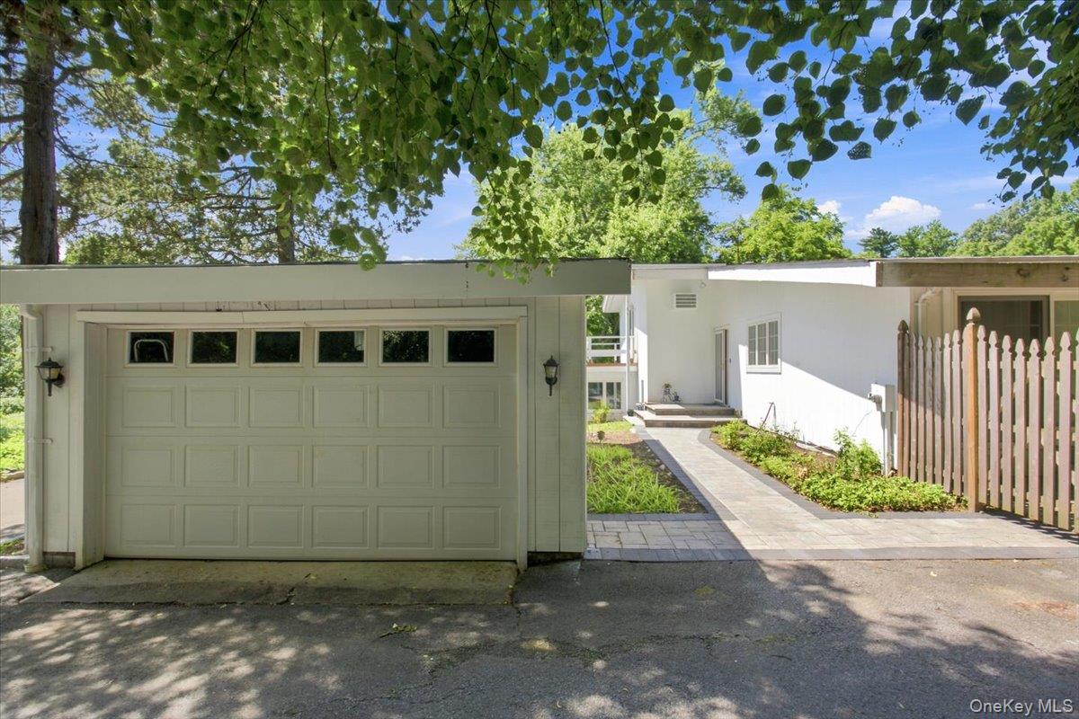 54 Holbrook Road Property Photo 5