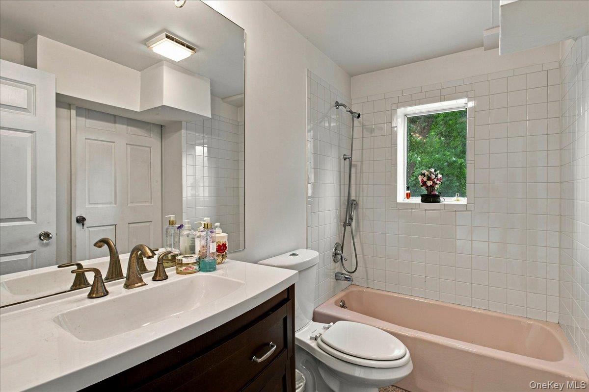 54 Holbrook Road Property Photo 21