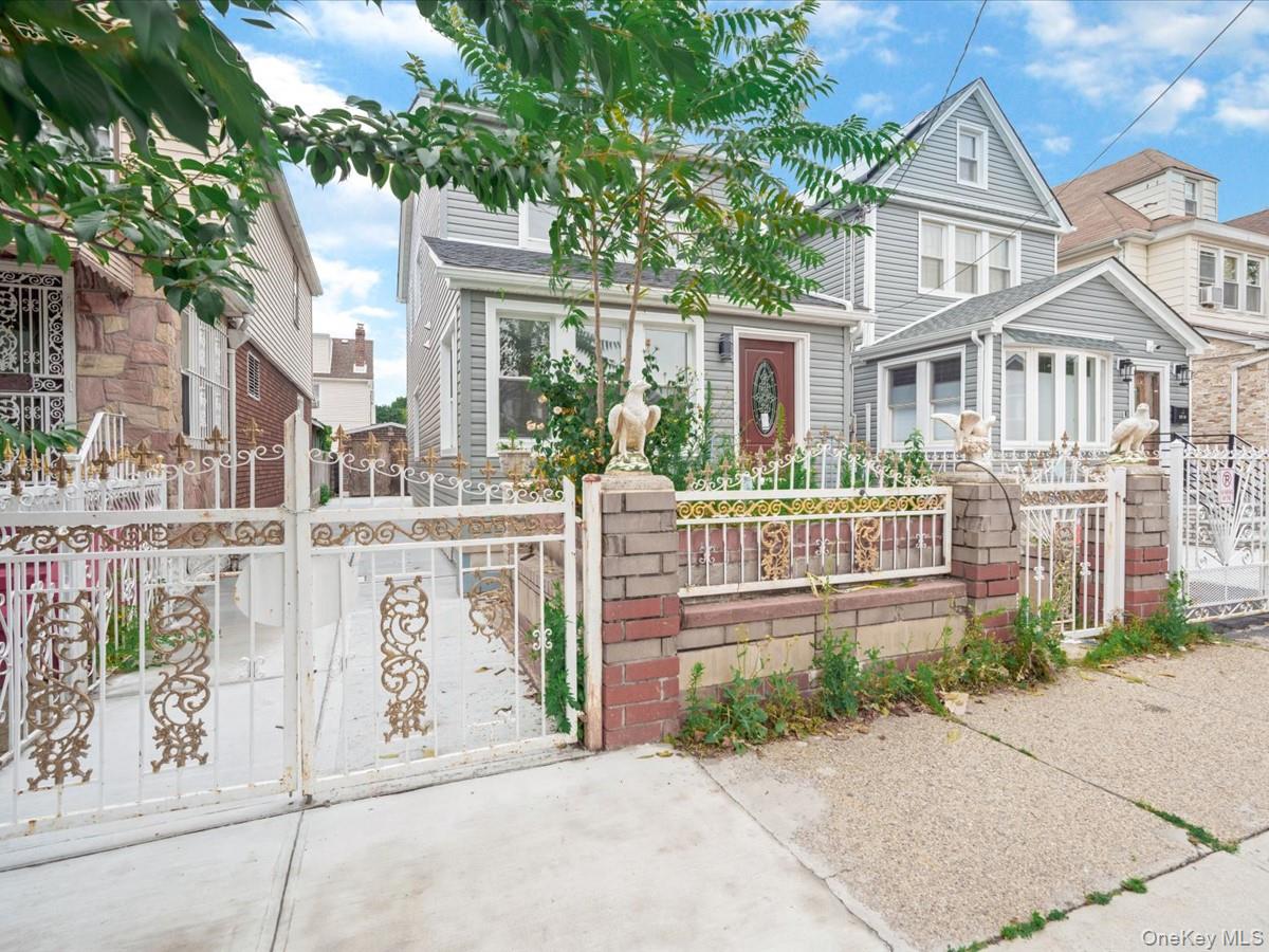 120-07 Linden Boulevard Property Photo 3