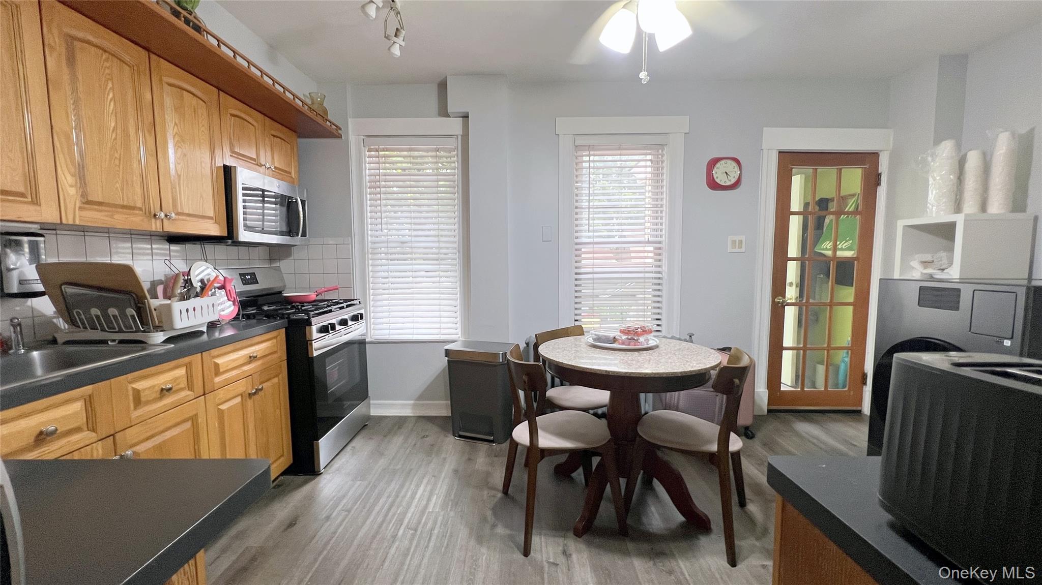 7215 Juniper Valley Road Property Photo 4