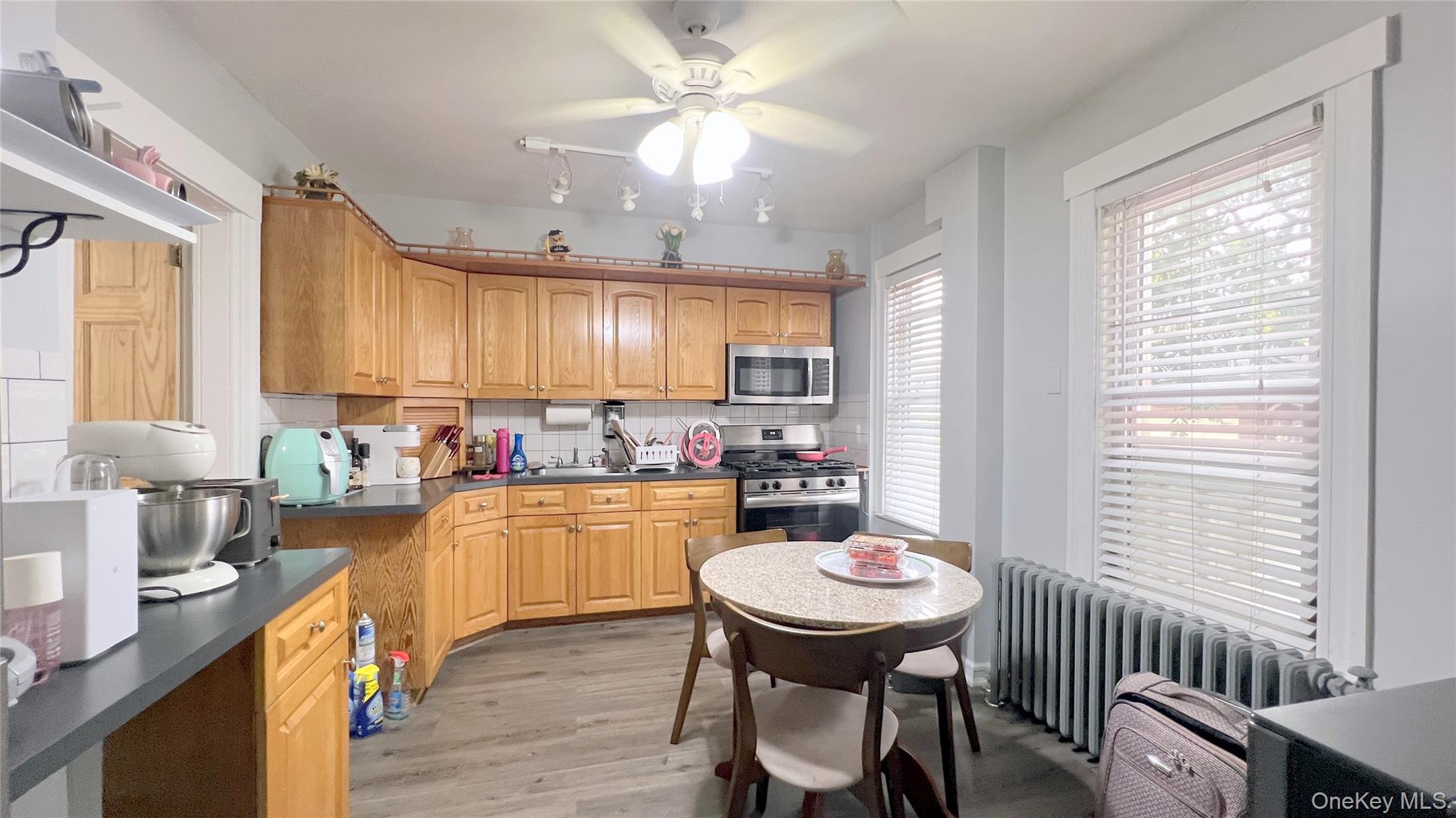 7215 Juniper Valley Road Property Photo 5