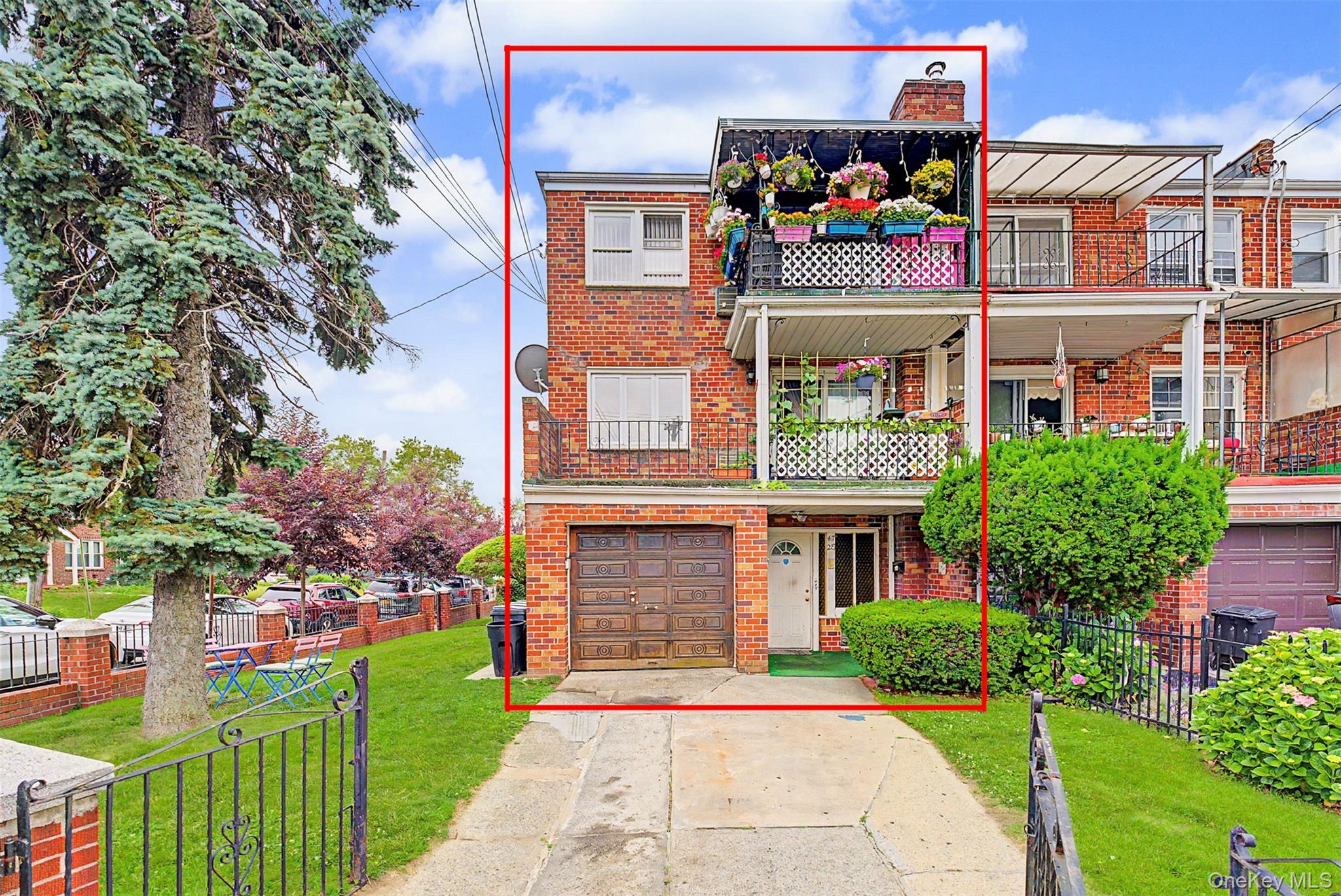 47-28 Parsons Boulevard Property Photo 1
