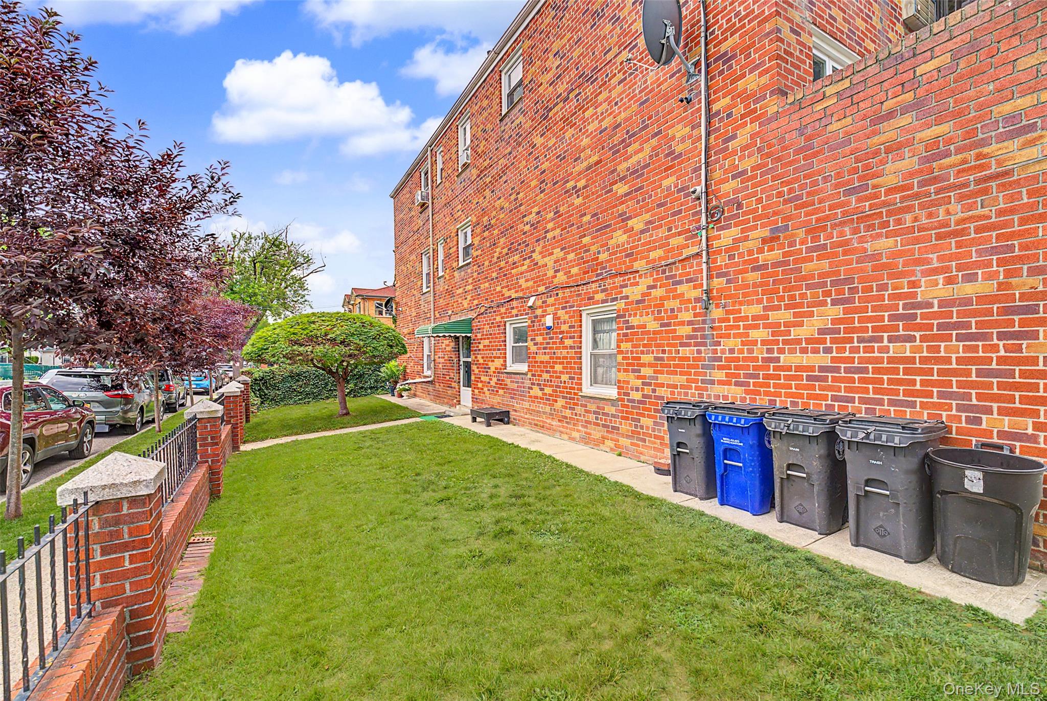 47-28 Parsons Boulevard Property Photo 4