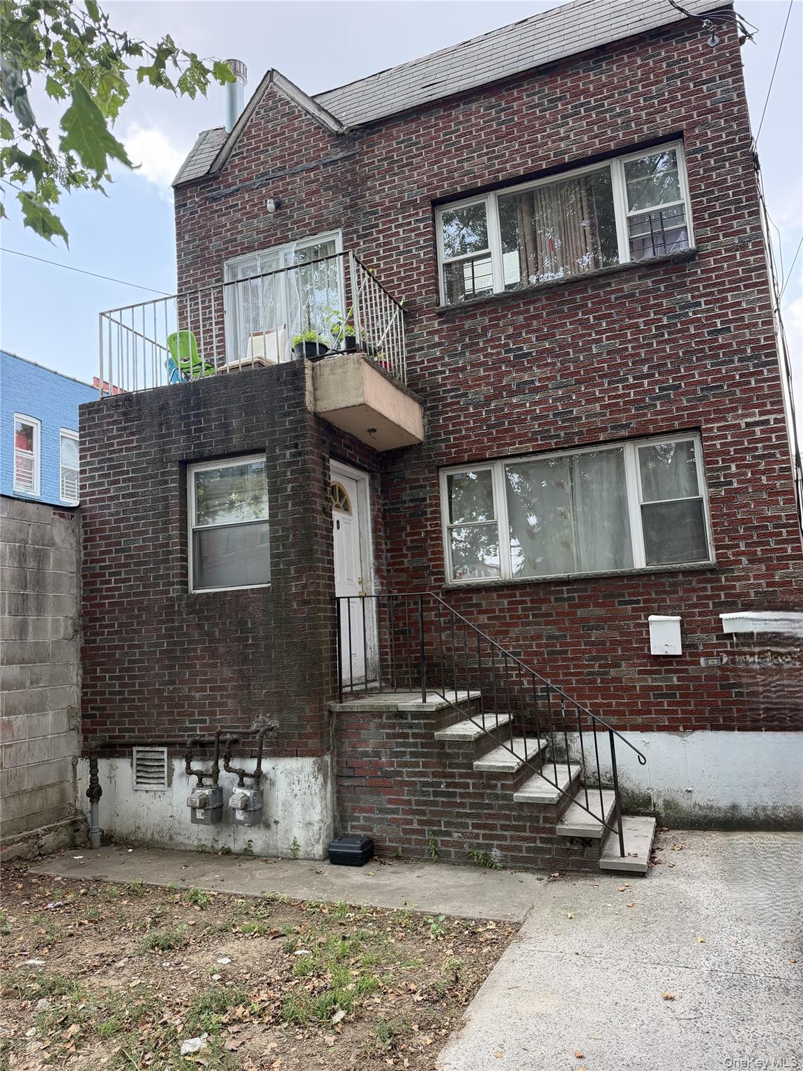 50 E 56th Street Property Photo 1