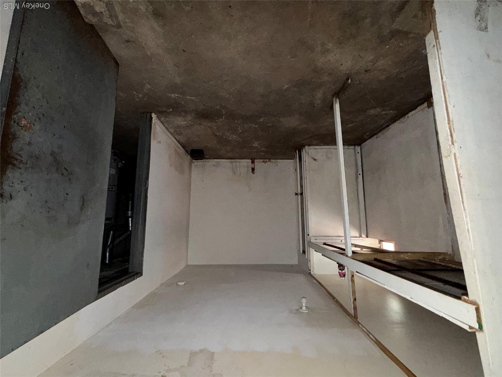 50 E 56th Street Property Photo 6