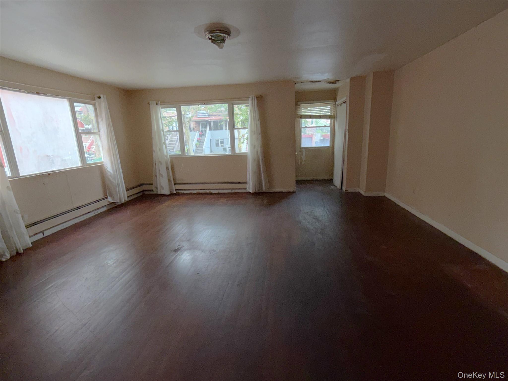 50 E 56th Street Property Photo 15