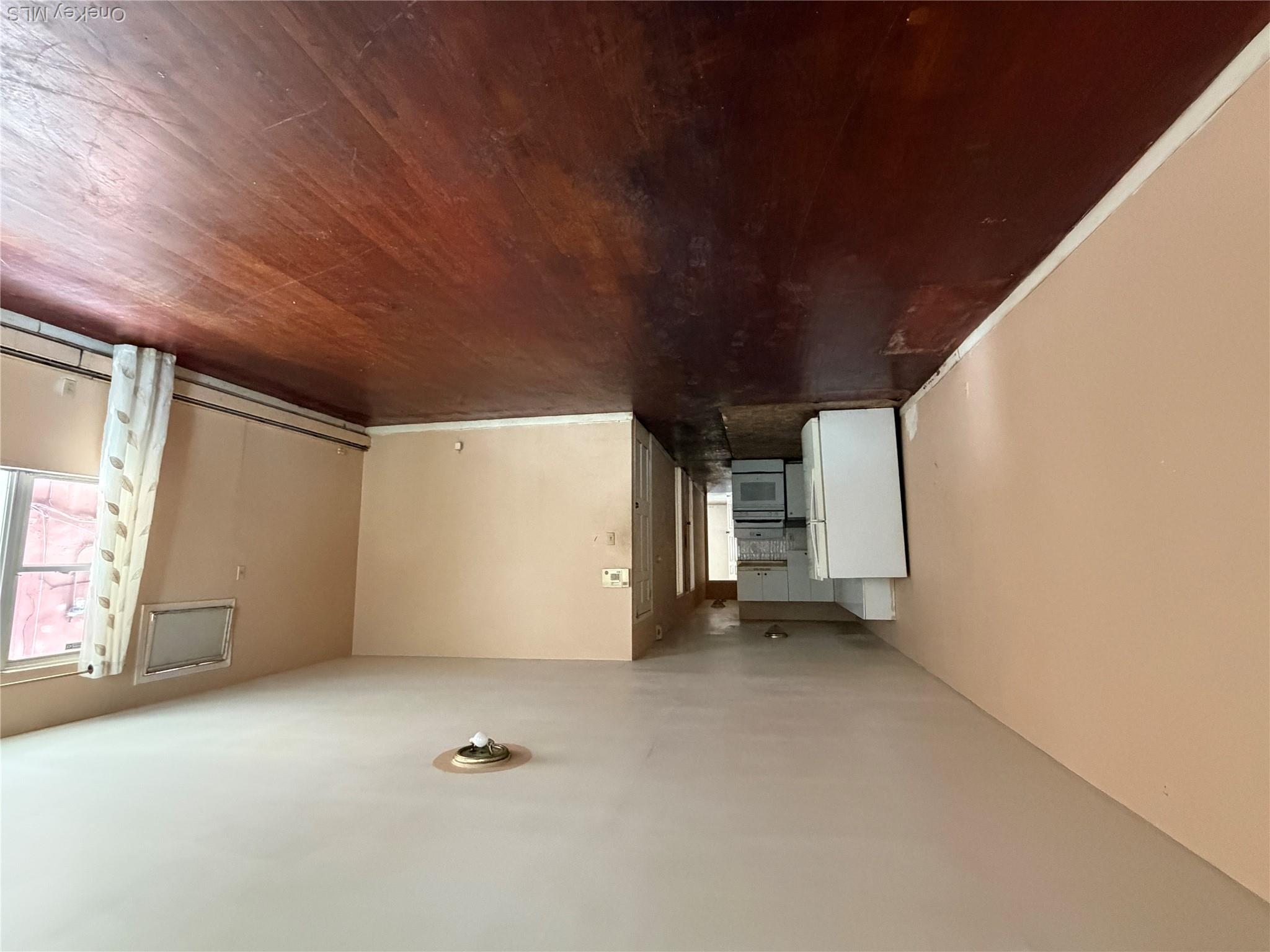 50 E 56th Street Property Photo 16
