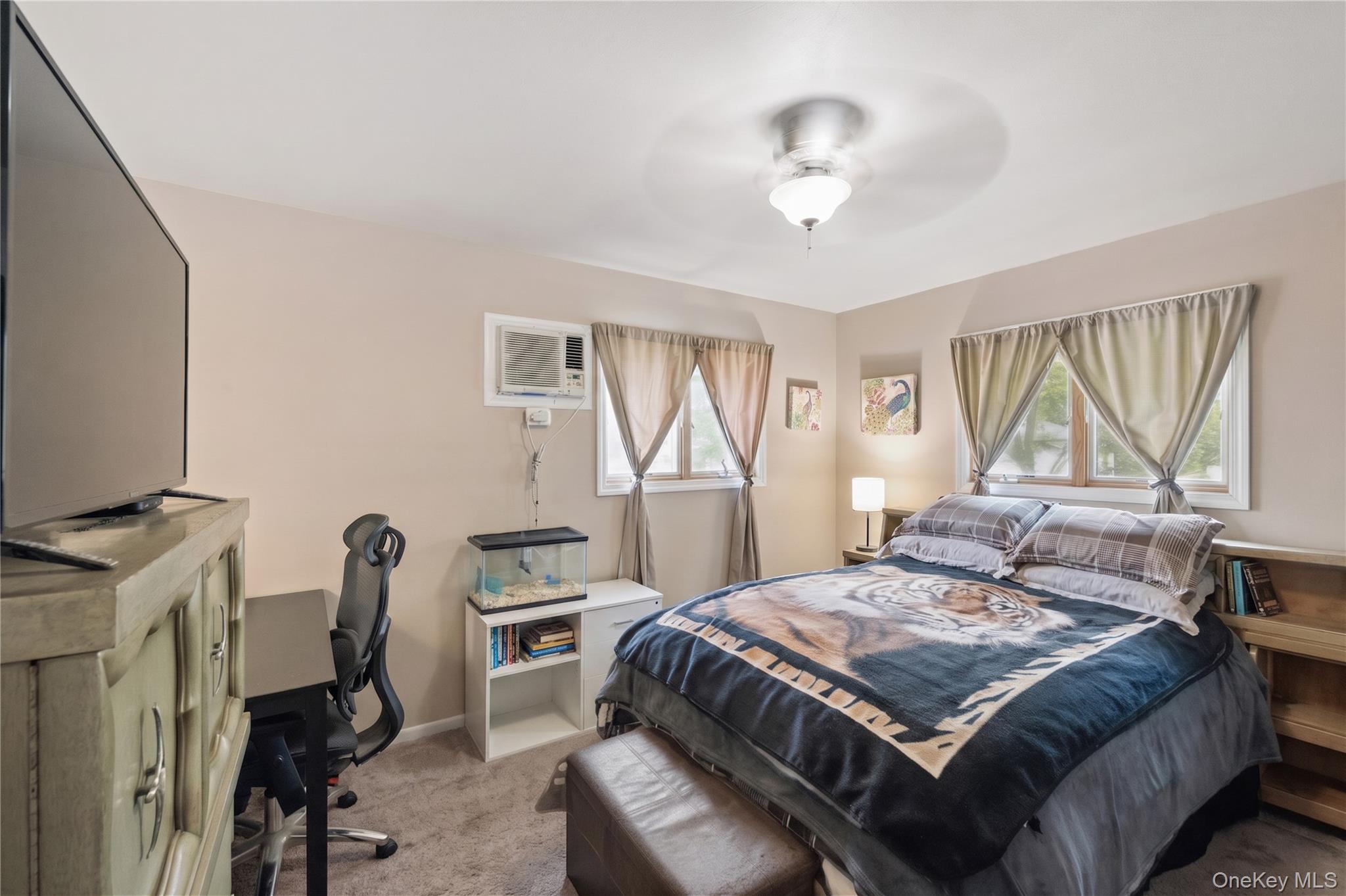 10 Wisteria Way Property Photo 11