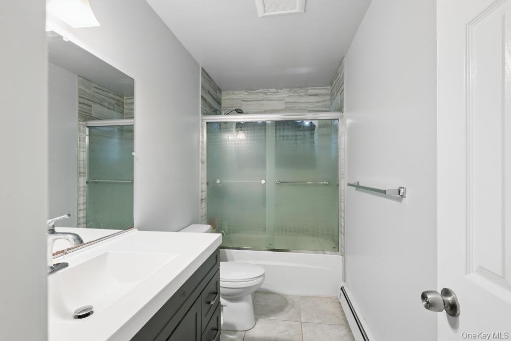 10 Wisteria Way Property Photo 14