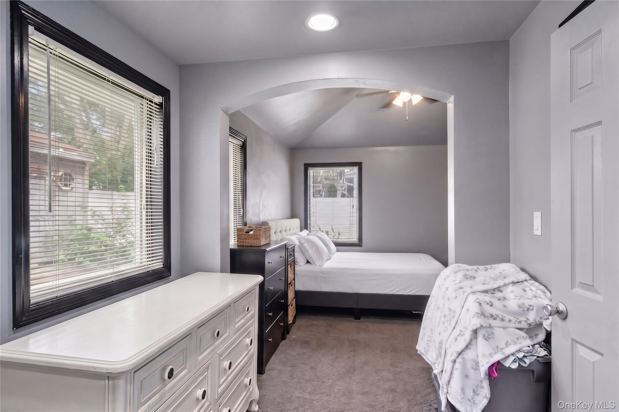 10 Wisteria Way Property Photo 19