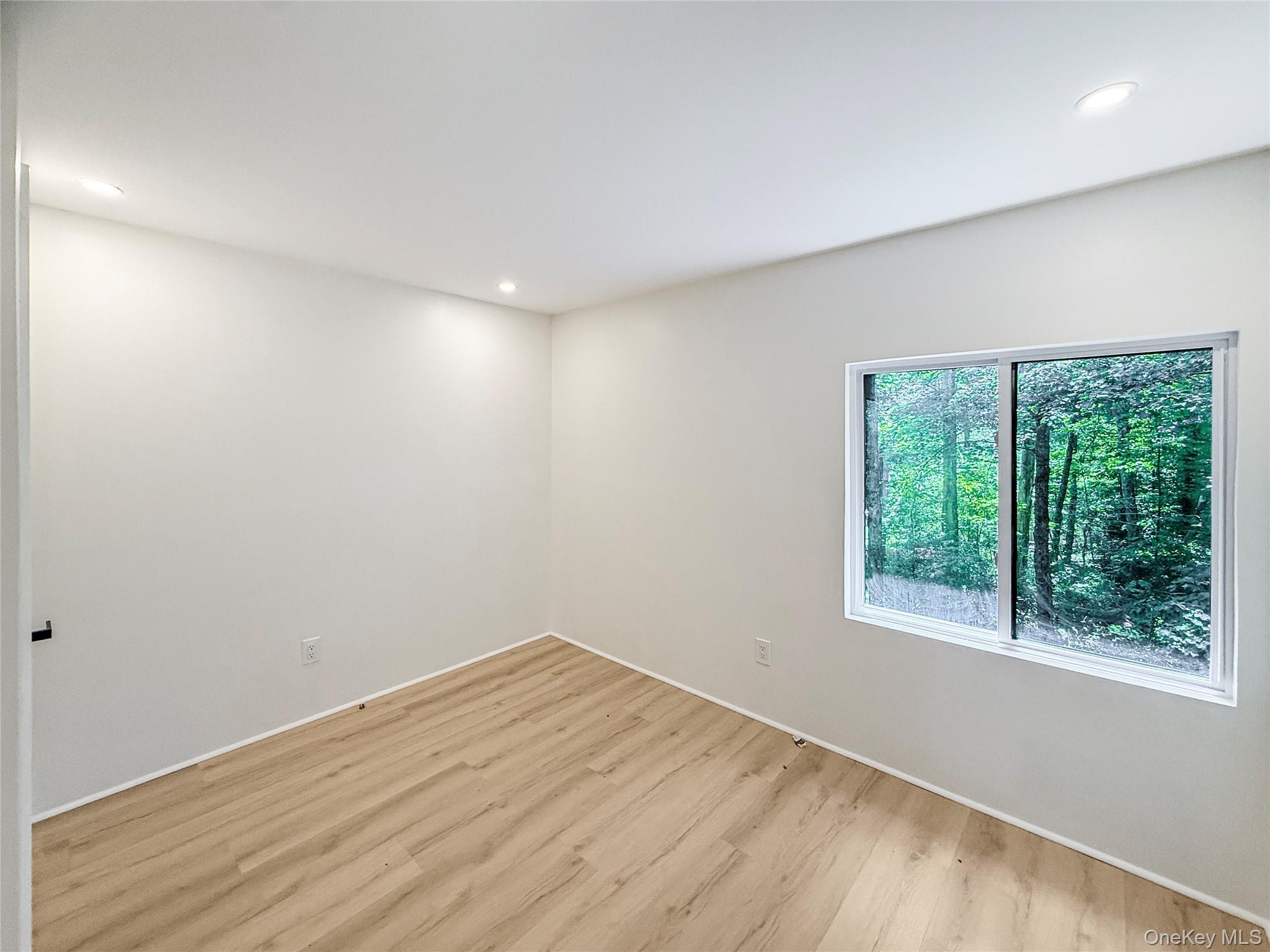 9 Lake Drive Property Photo 19
