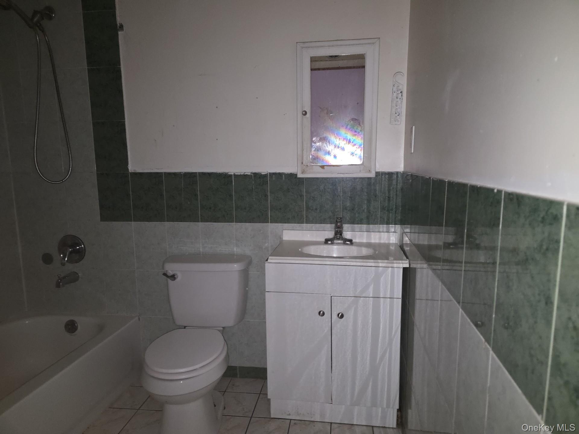 1105 Beach Channel Drive Property Photo 10