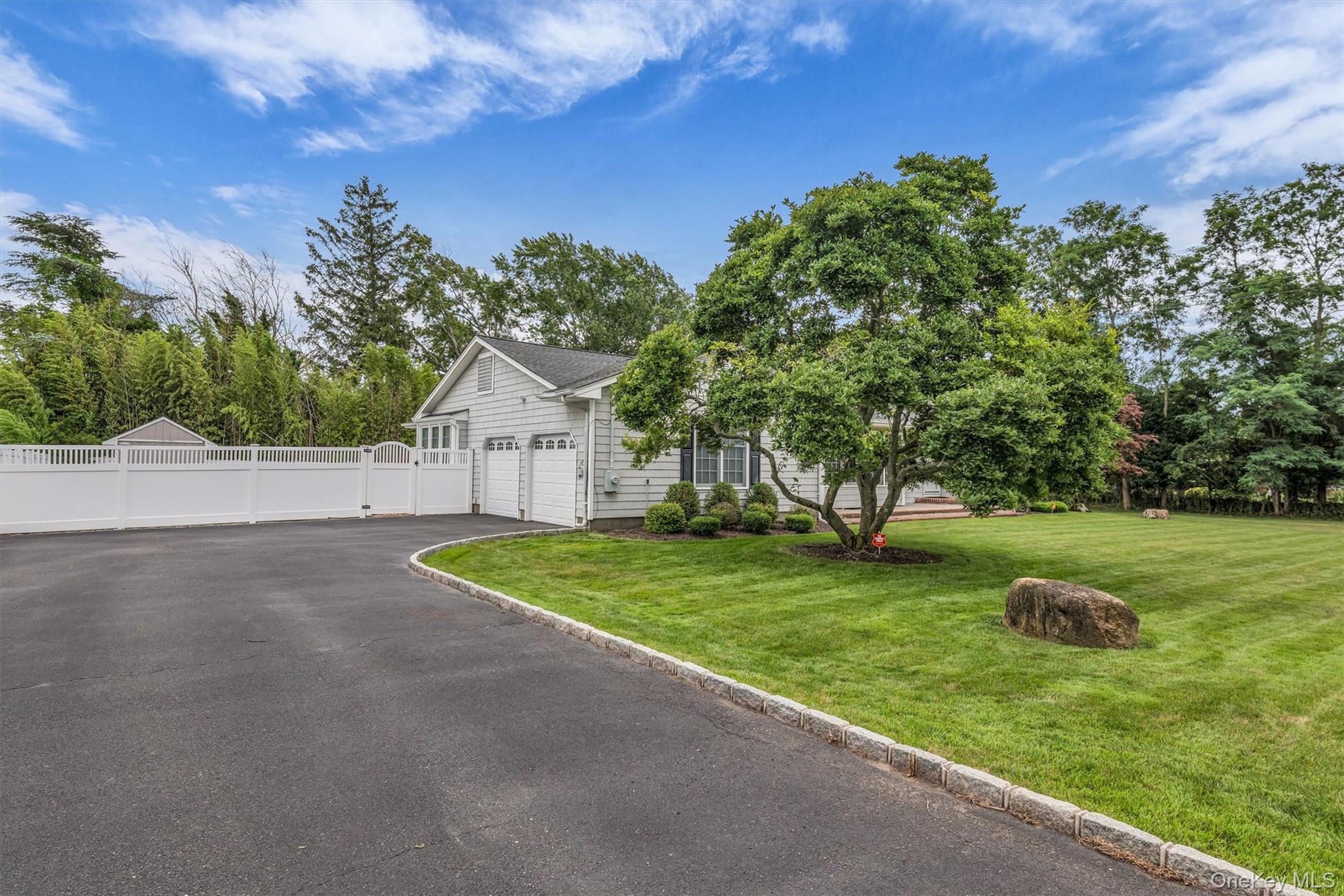 383 Munsell Road Property Photo 3