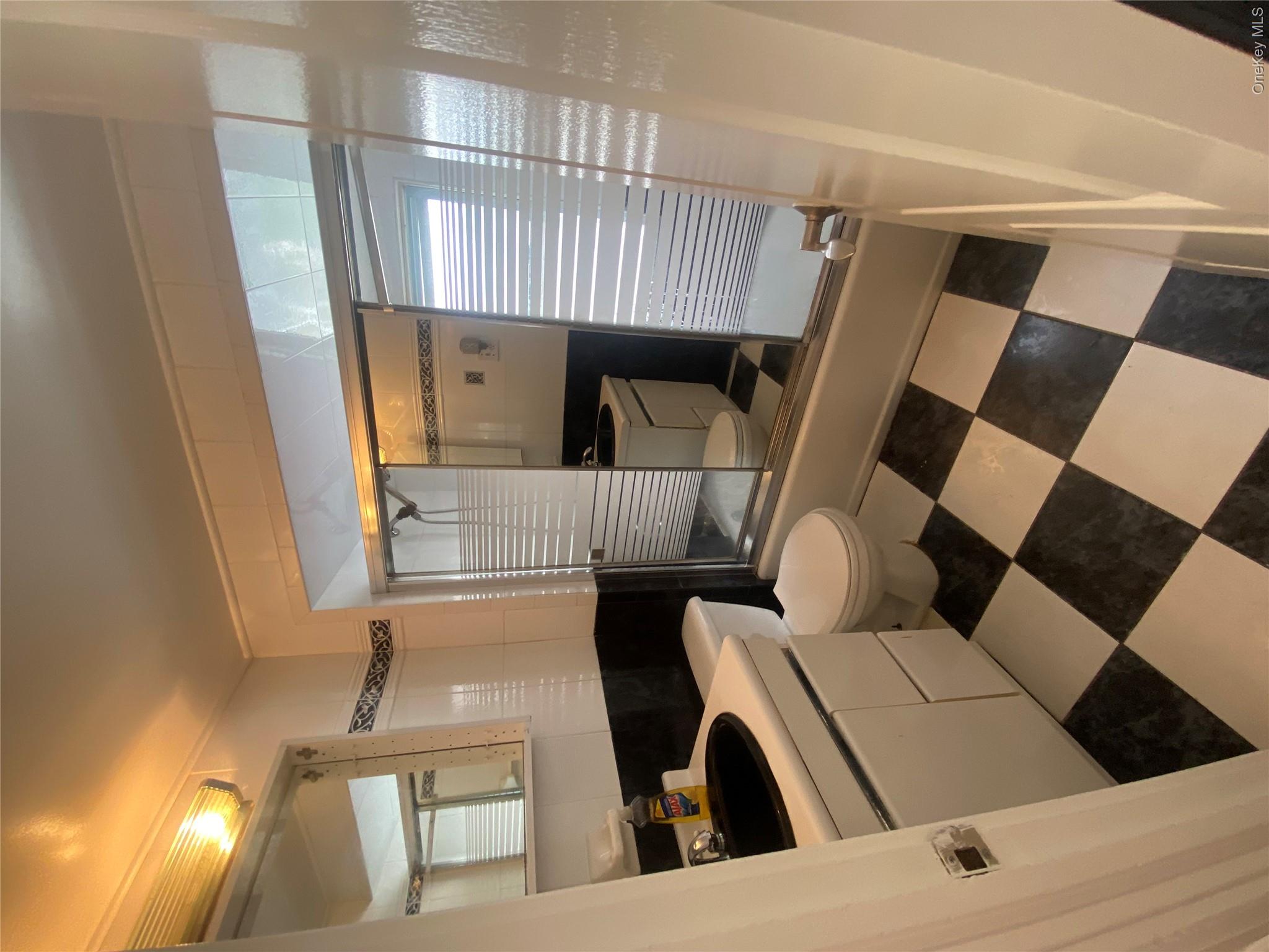 4342 Bruner Avenue Property Photo 5
