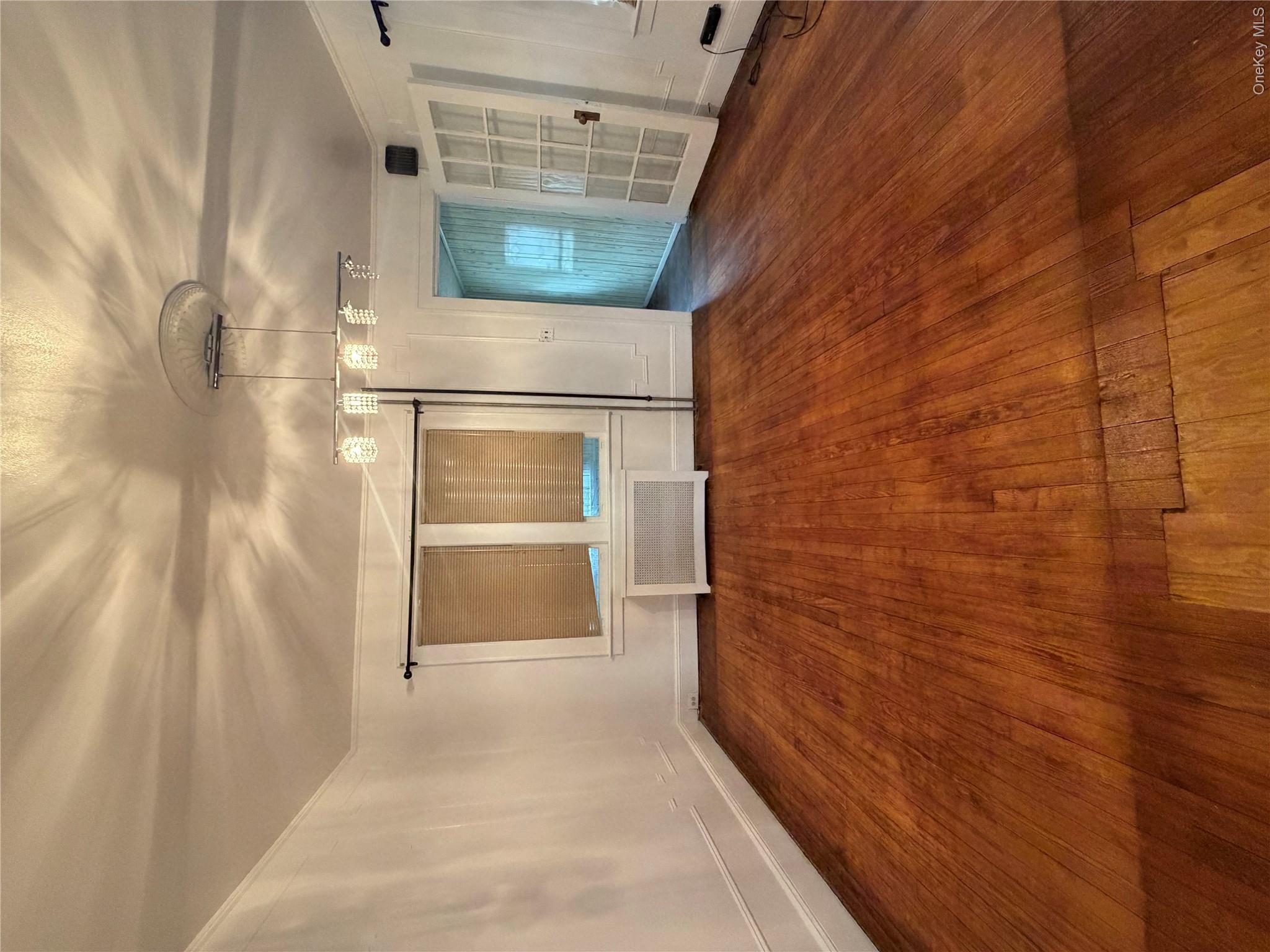 4342 Bruner Avenue Property Photo 14