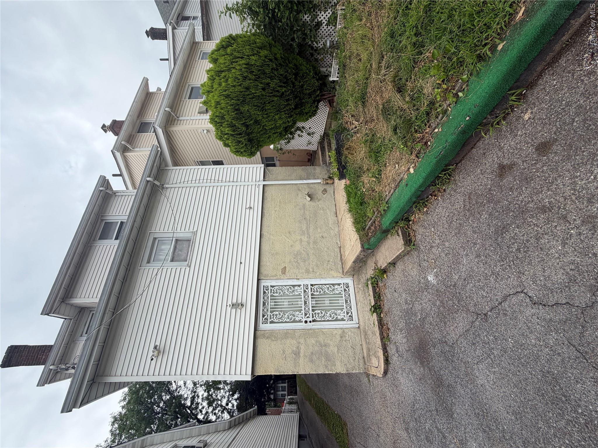4342 Bruner Avenue Property Photo 24