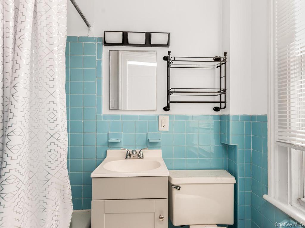 22-24 S Eckar Property Photo 6