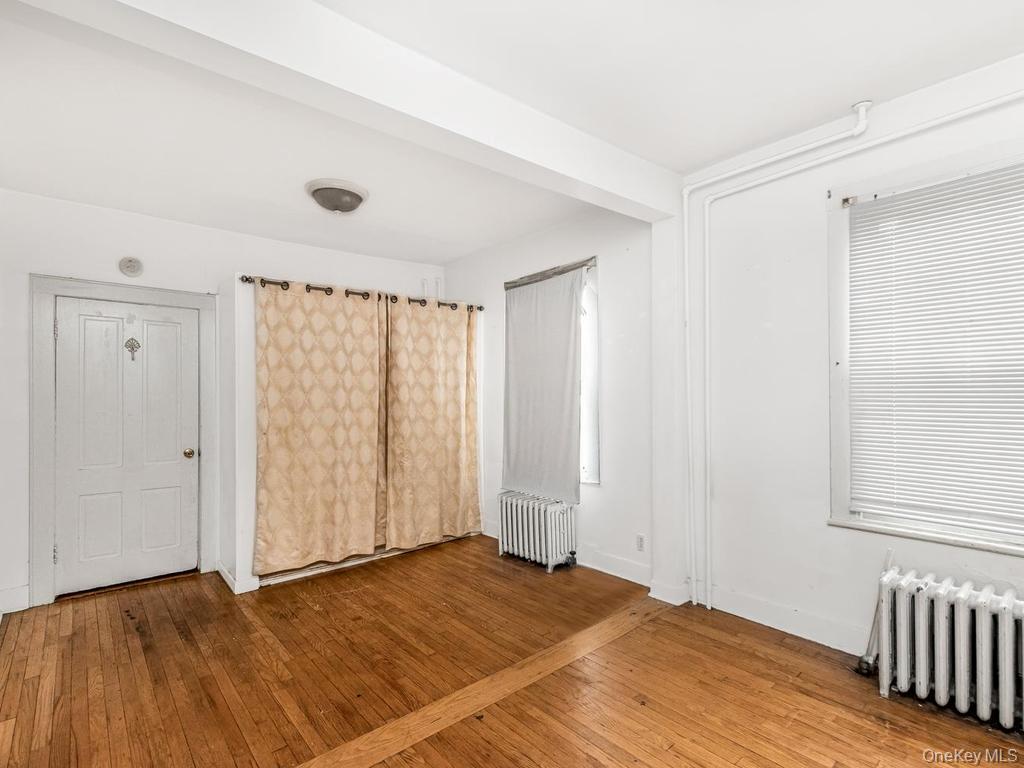22-24 S Eckar Property Photo 22