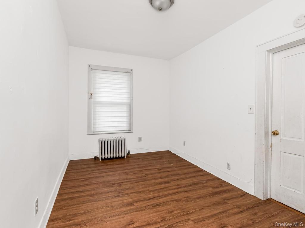 22-24 S Eckar Property Photo 23