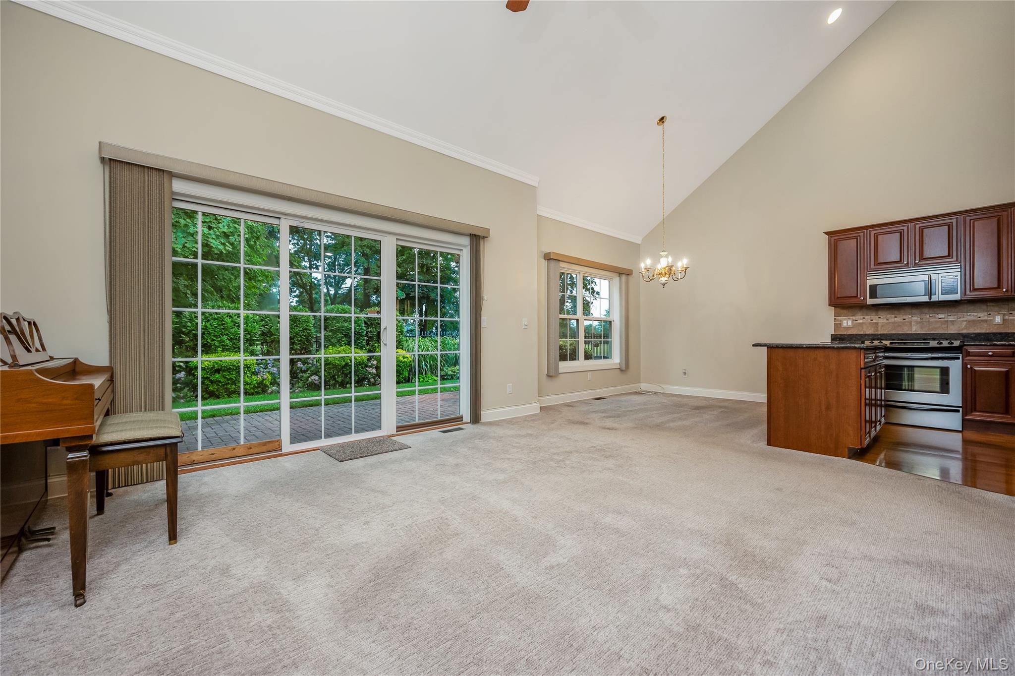 149 Maya Circle Property Photo 8