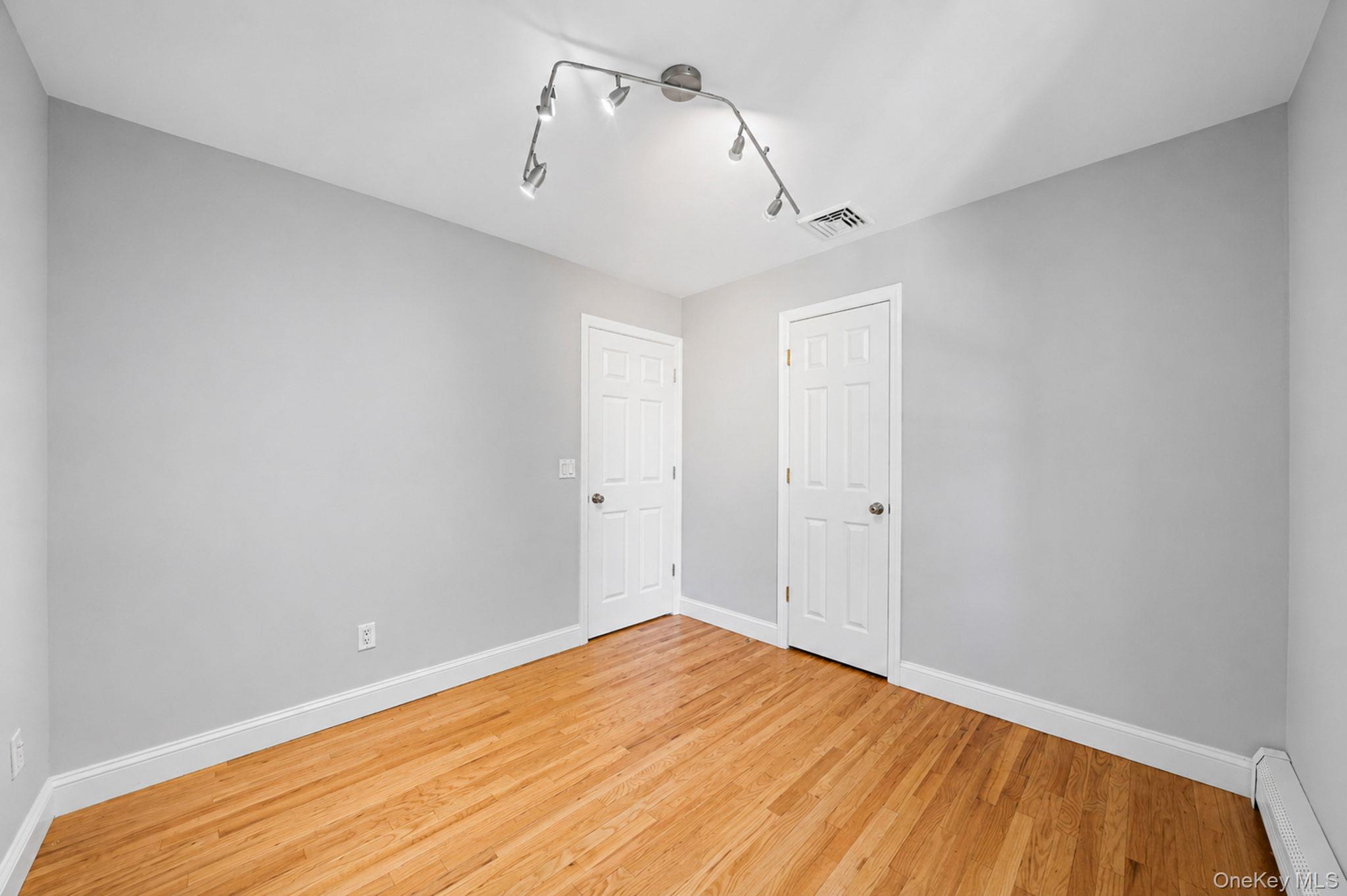 25 Heston Road Property Photo 24