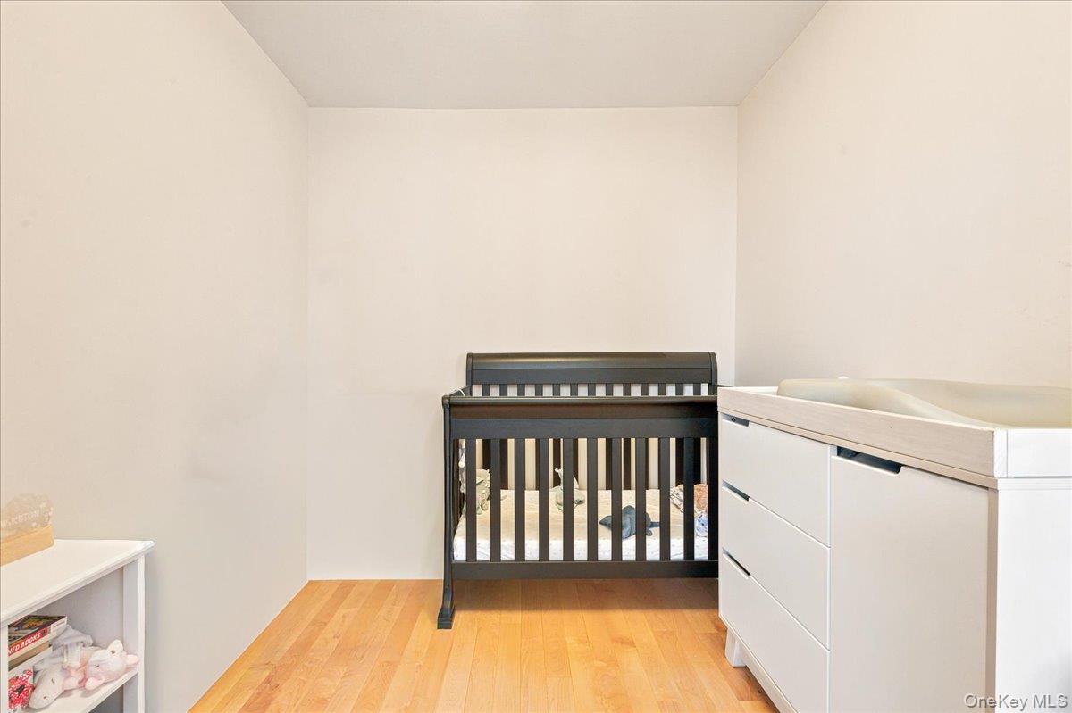 70-25 Yellowstone Boulevard 7x Property Photo 11