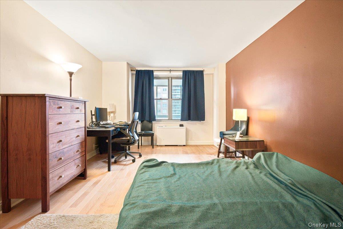 70-25 Yellowstone Boulevard 7x Property Photo 19