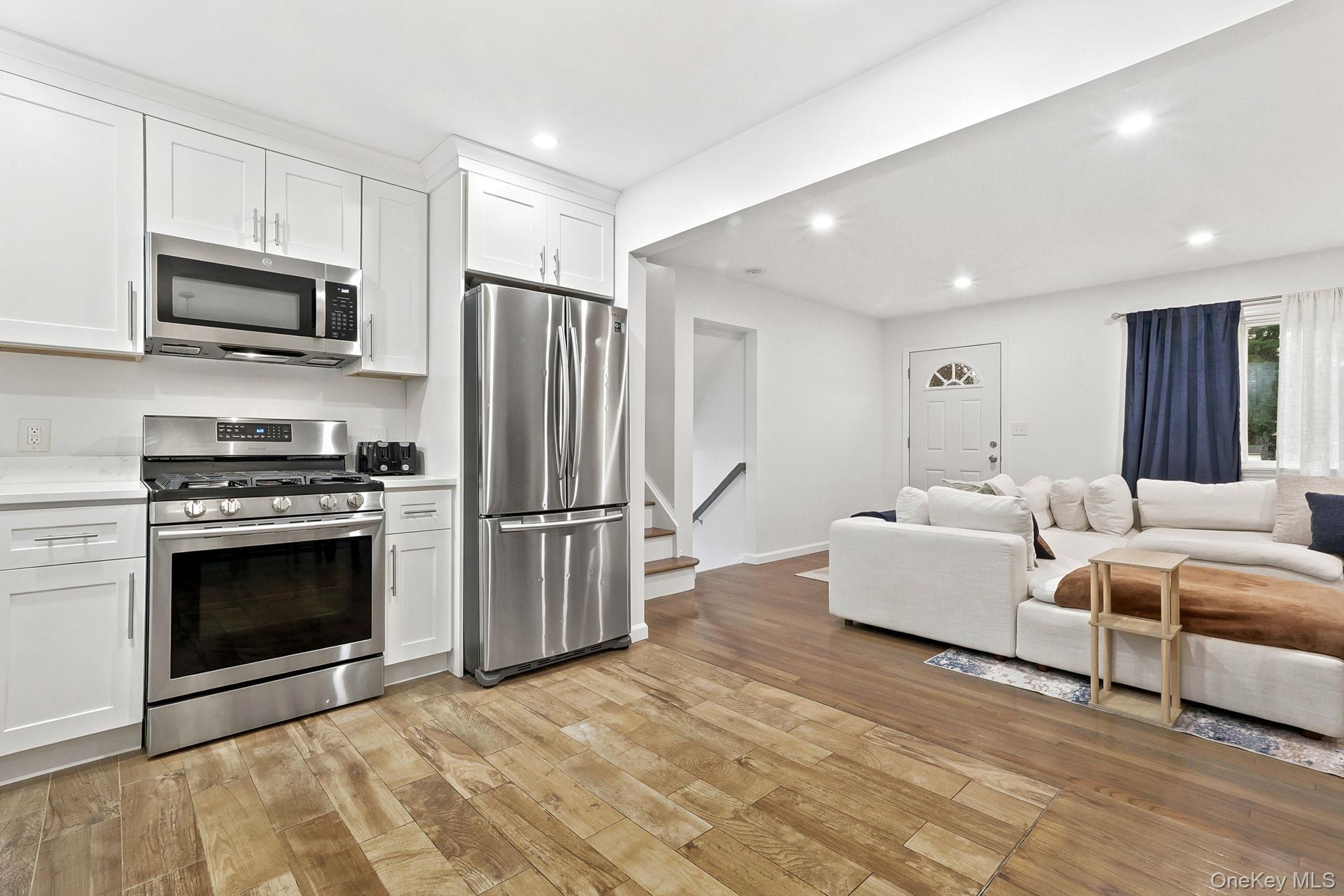 47 Riverview Drive Property Photo 12