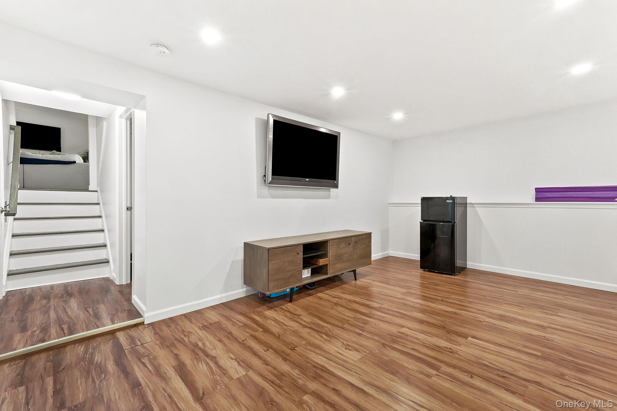 47 Riverview Drive Property Photo 13