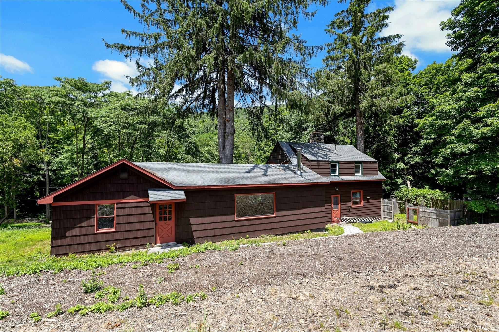 490 Peekskill Hollow Road Property Photo 12