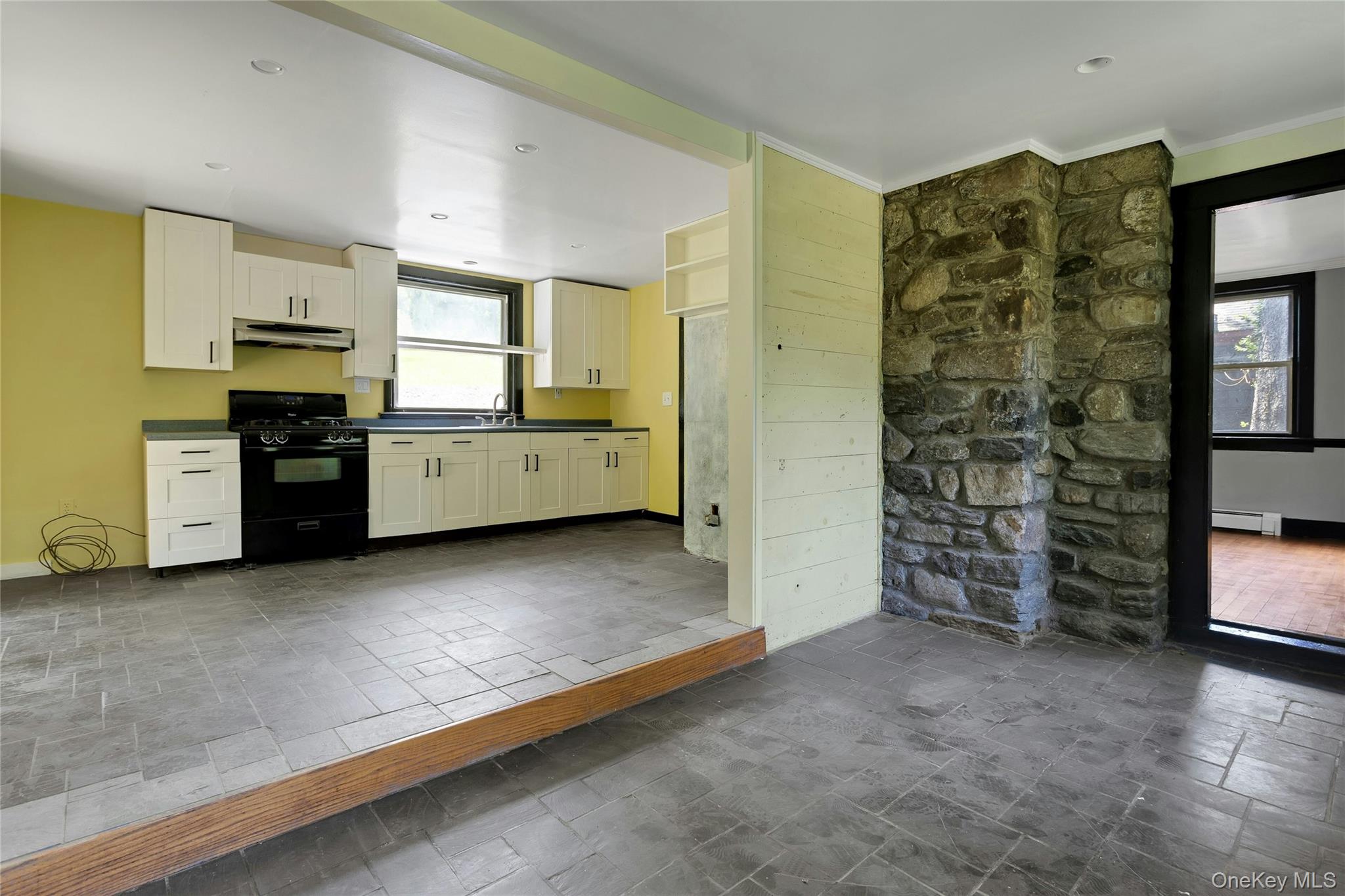 490 Peekskill Hollow Road Property Photo 20