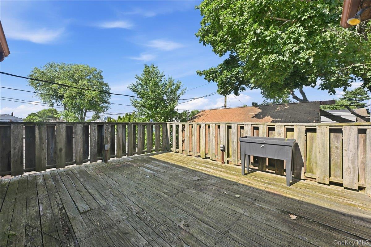 62 Linden Boulevard Property Photo 36