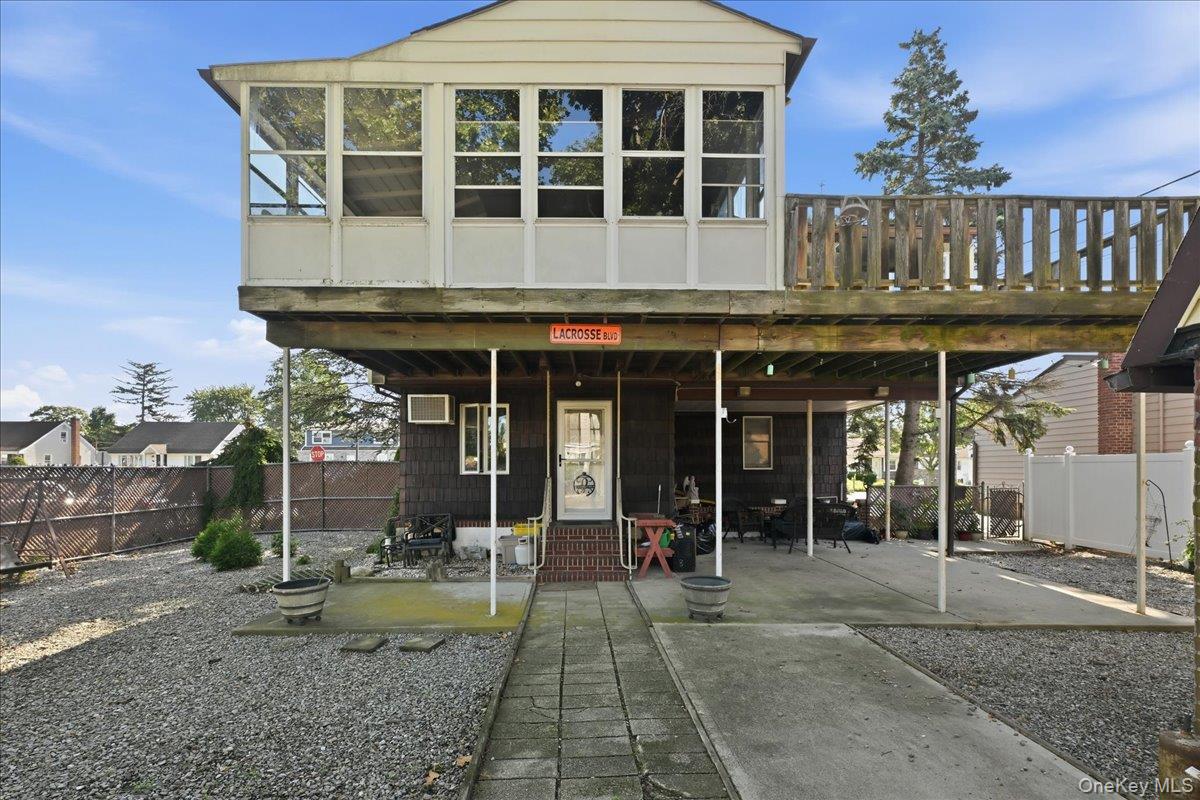 62 Linden Boulevard Property Photo 40