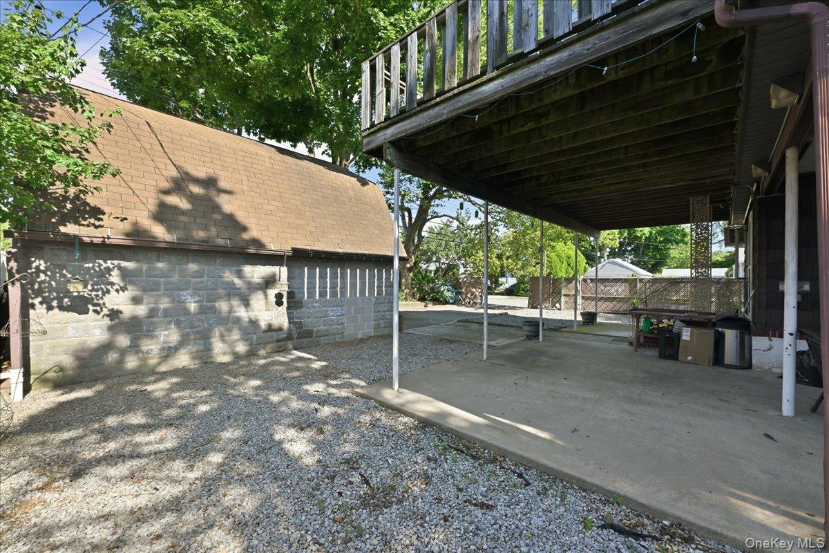 62 Linden Boulevard Property Photo 42