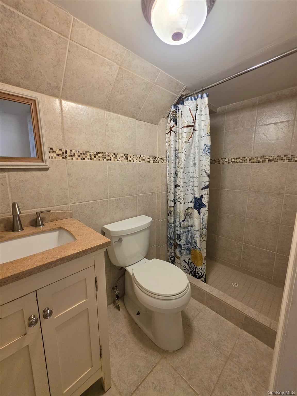 95-14 159th Avenue Property Photo 7