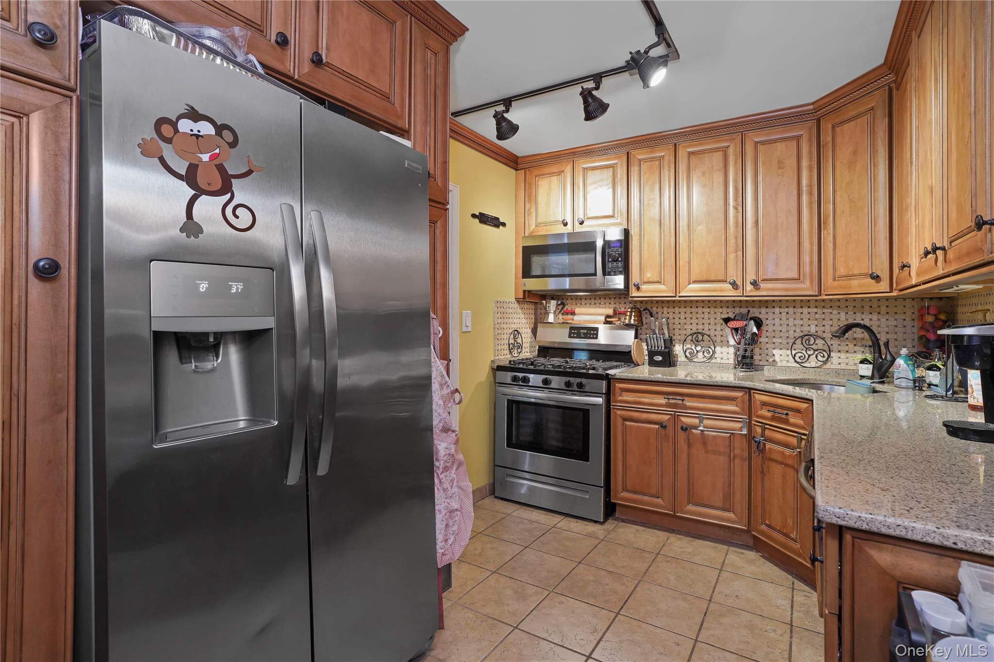 5 Sadore Ln 5r Property Photo 9