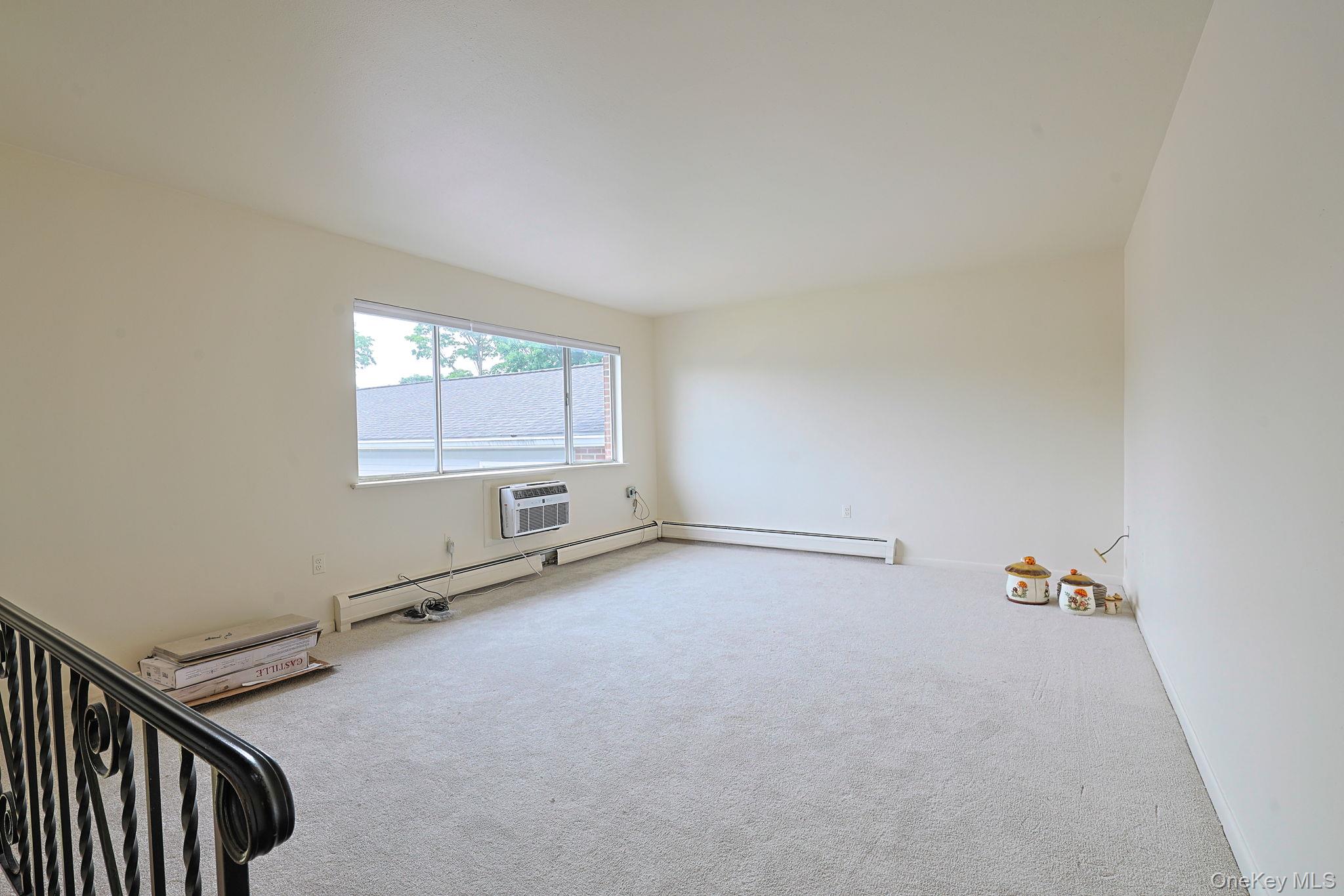 2740 South Road G14 Property Photo 8