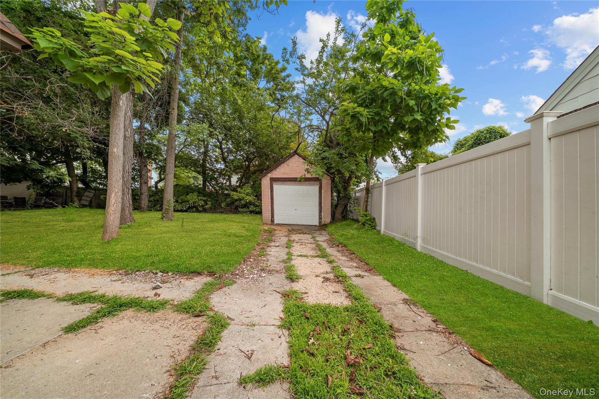 116 Meadowbrook Road Property Photo 32
