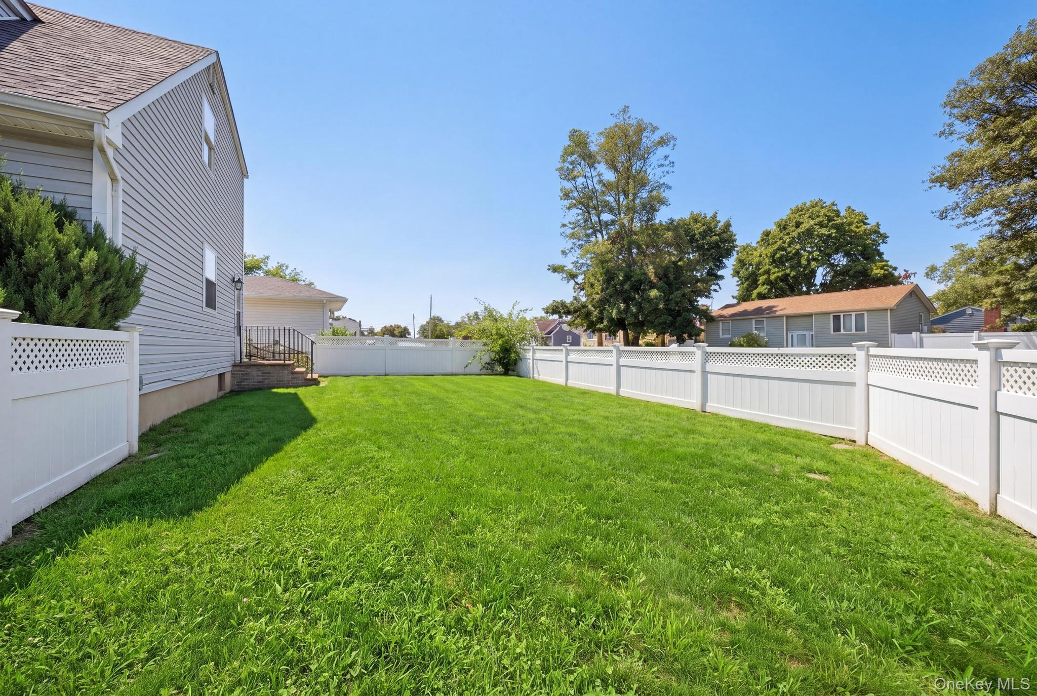 85 Schleigel Boulevard Property Photo 4