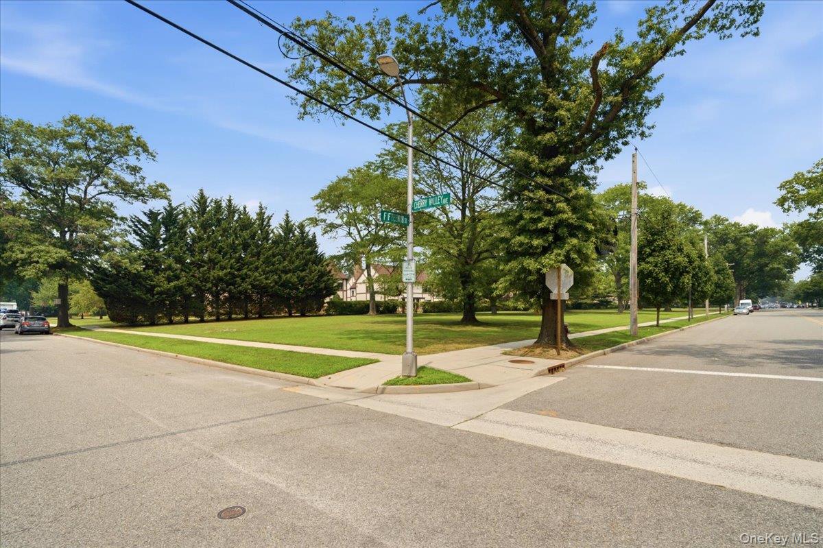107 15th Street F1 Property Photo 16
