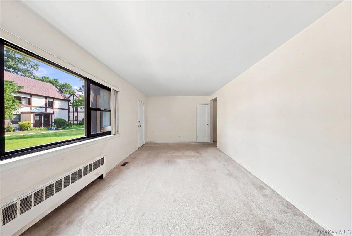 266 Cherry Valley Avenue B1 Property Photo 7