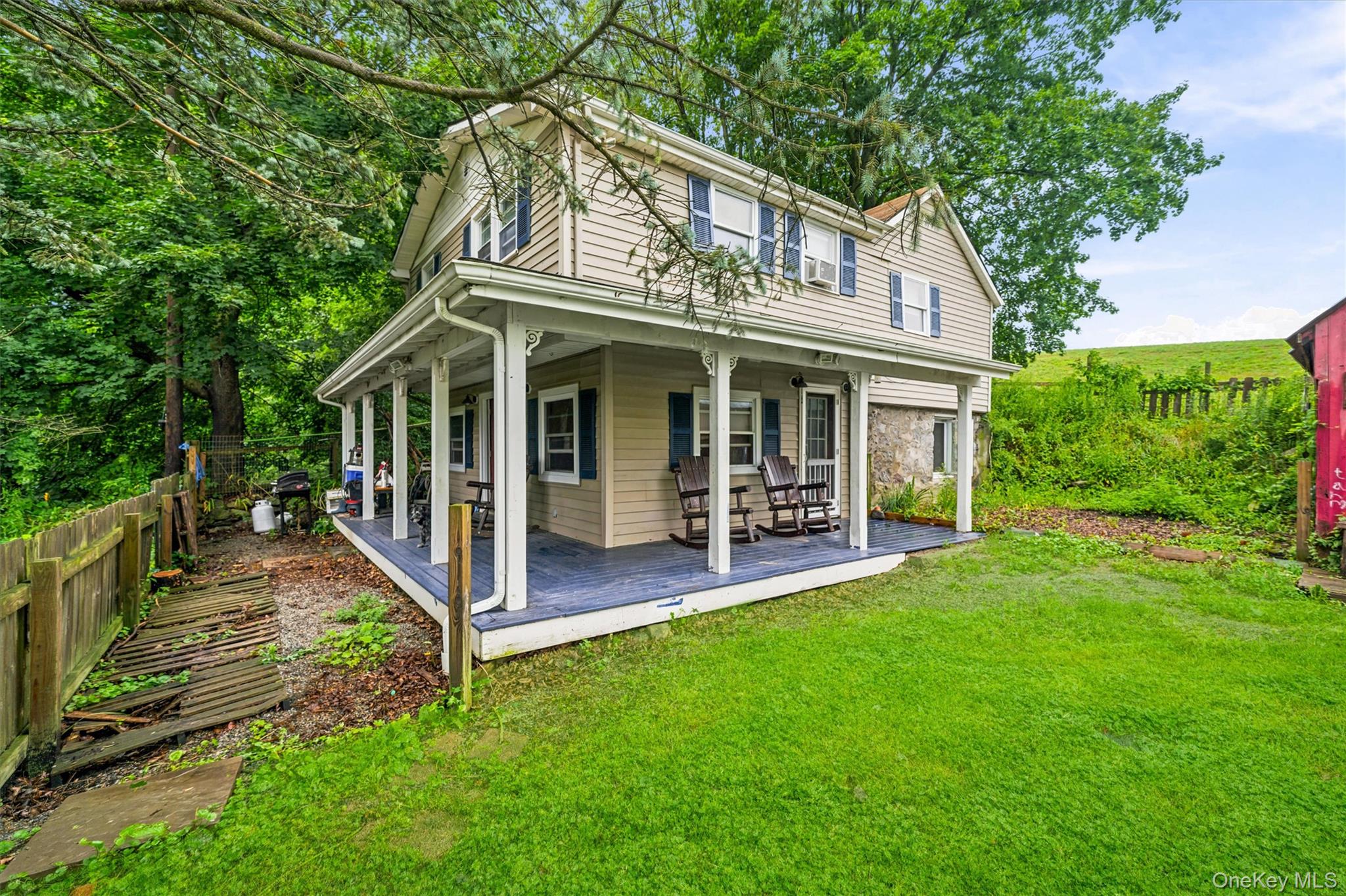 241 Meadow Avenue Property Photo 4