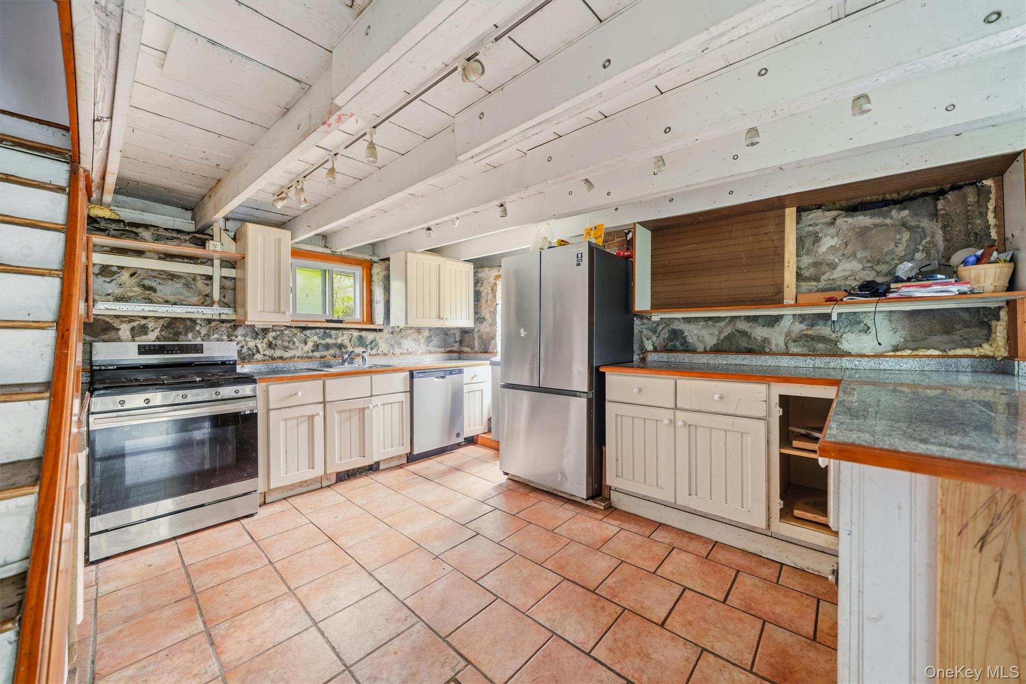 241 Meadow Avenue Property Photo 13