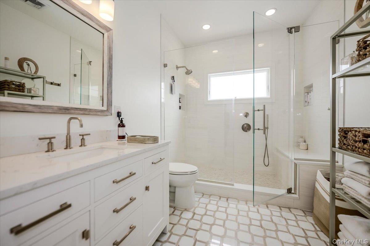 2174 Bay Boulevard Property Photo 24