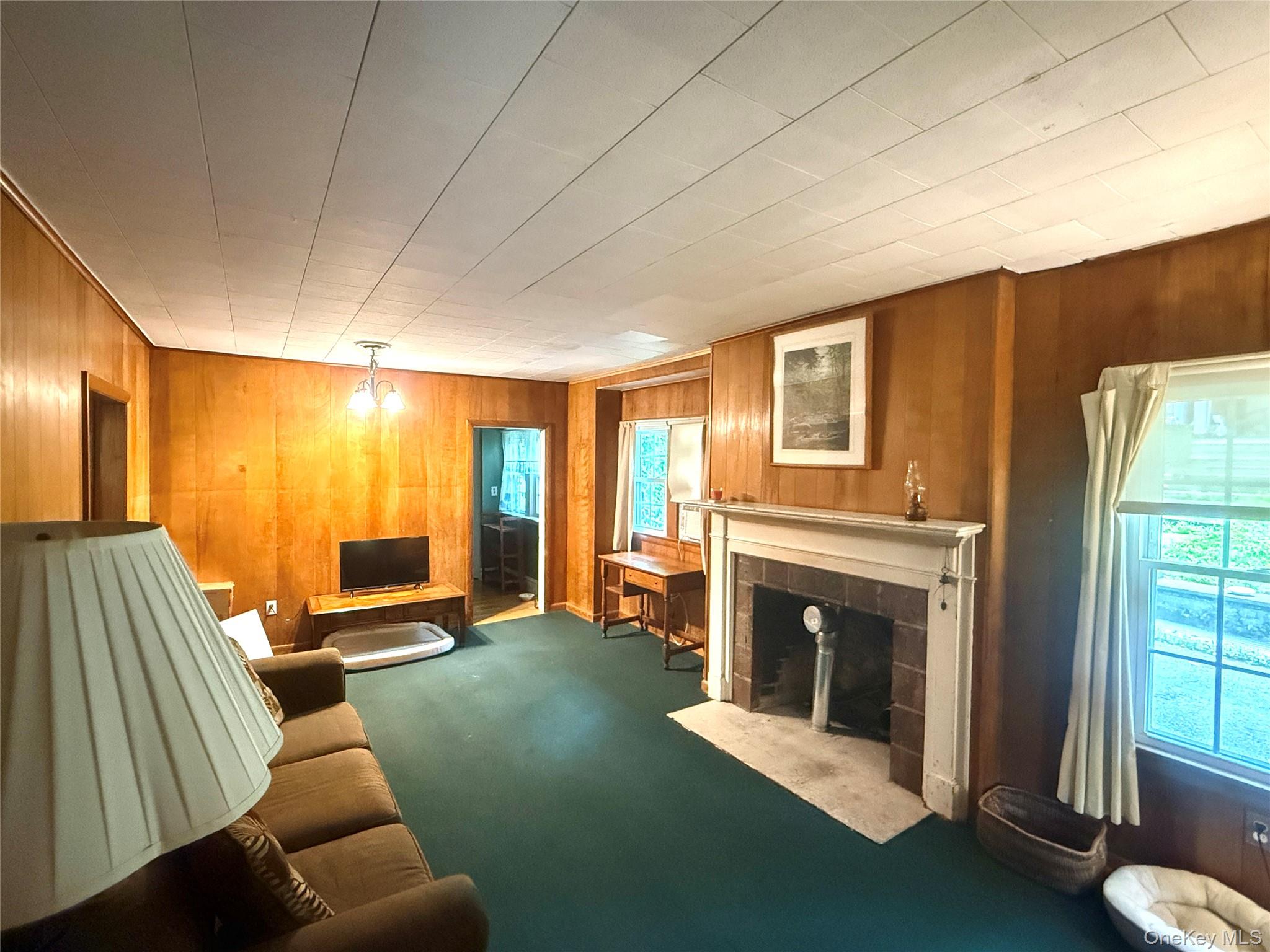 29 White Street Property Photo 6
