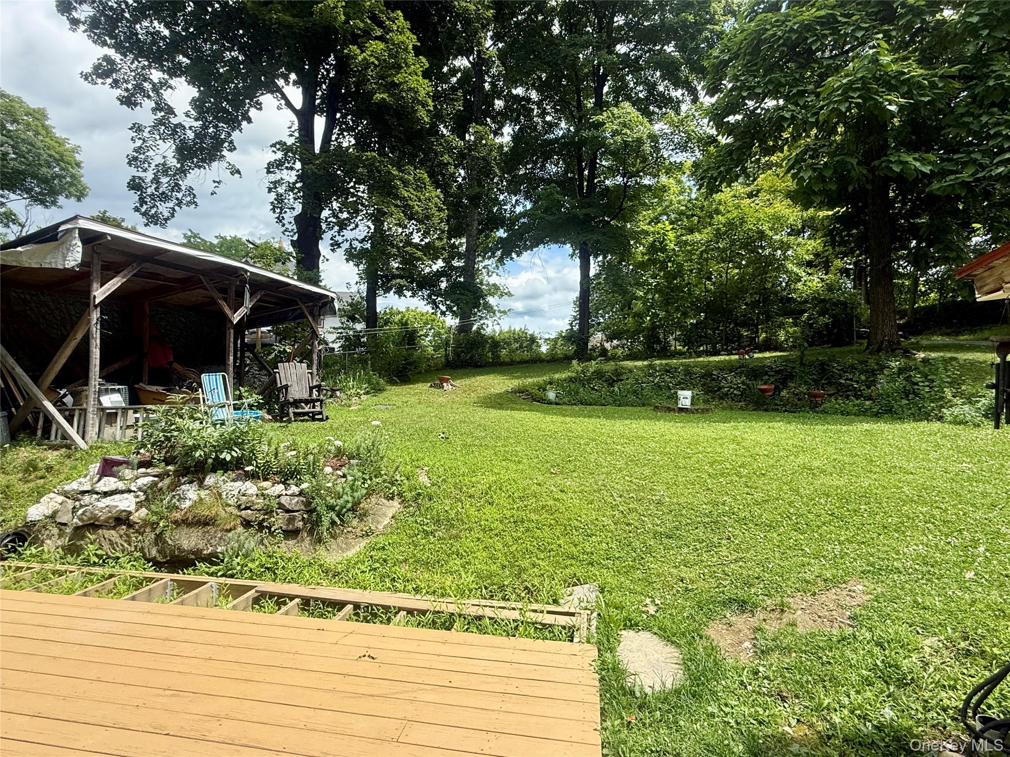 29 White Street Property Photo 27