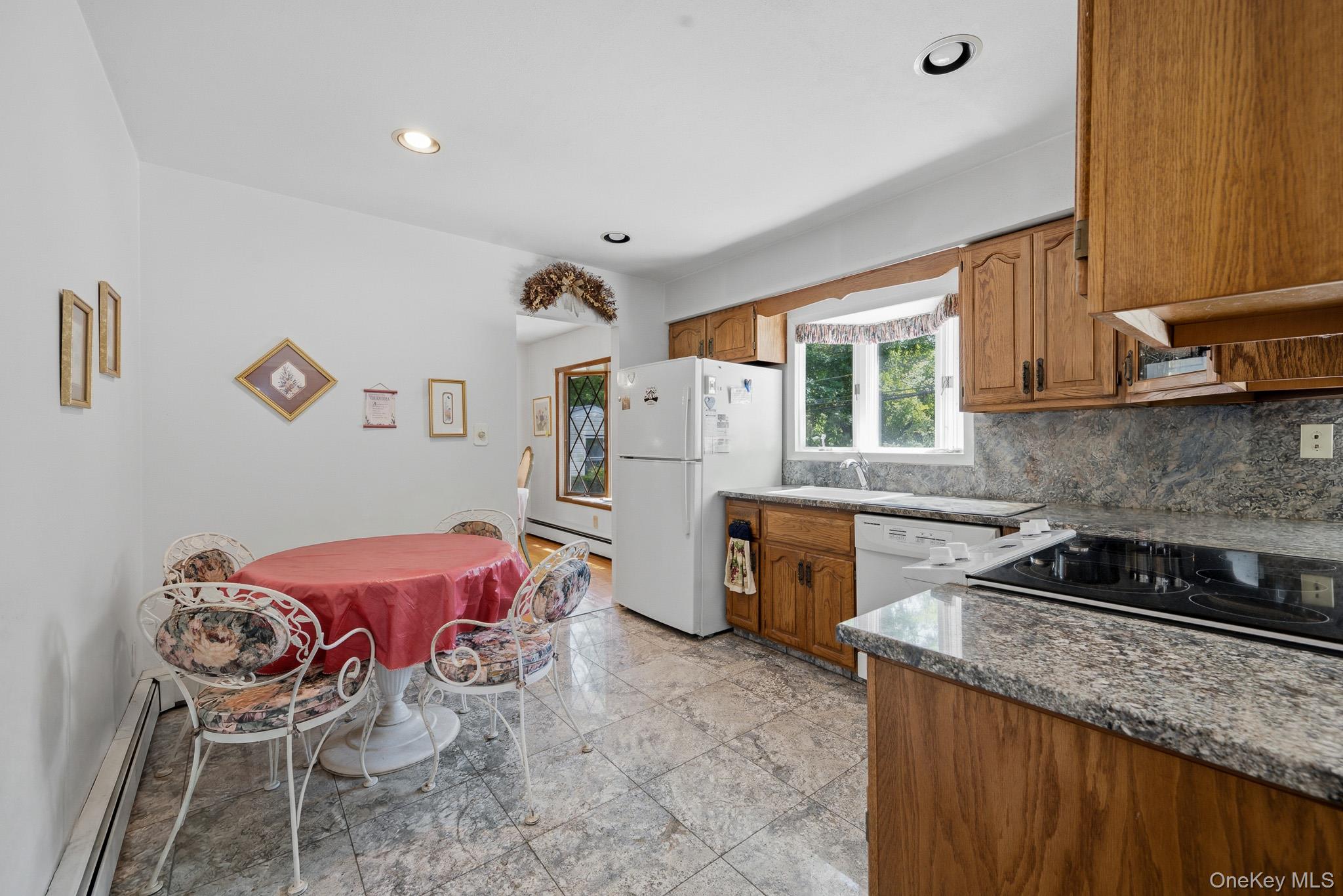 10 Arcadia Drive Property Photo 9